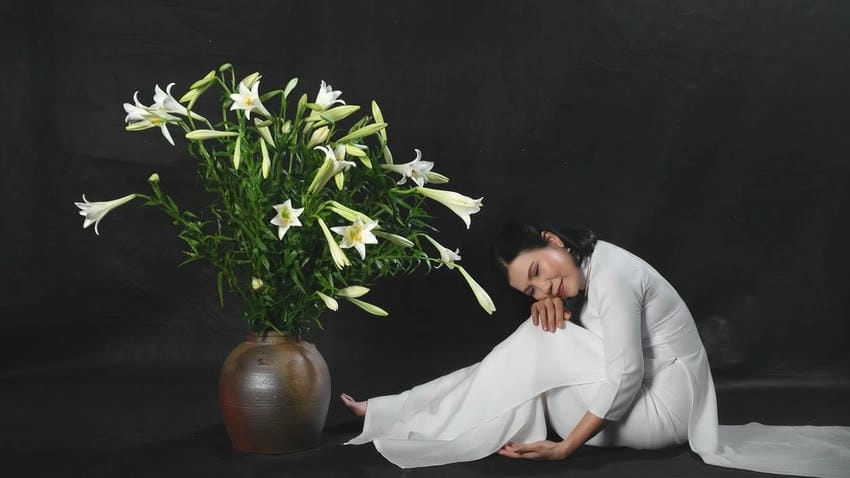 Background áo dài độc đáo tạo dấu ấn riêng cho hình ảnh