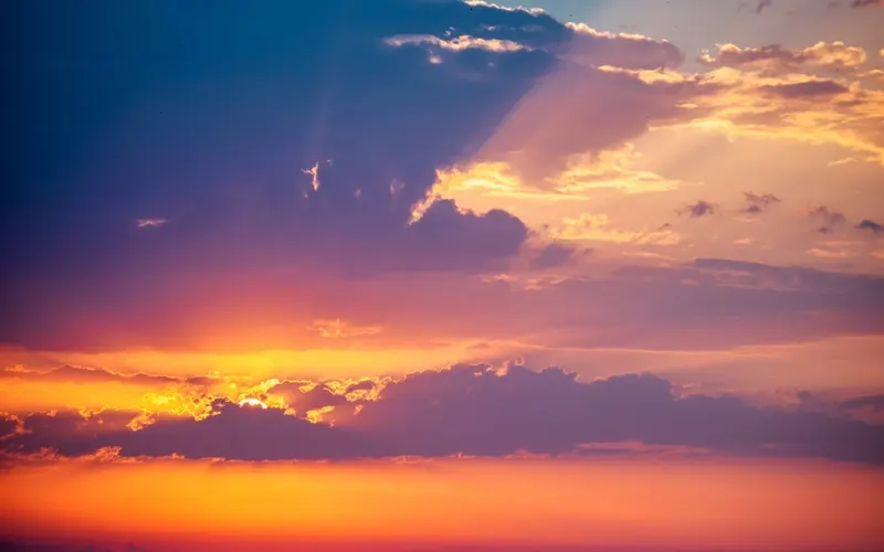 Thưởng thức vẻ đẹp tinh tế của background bầu trời hoàng hôn tối giản