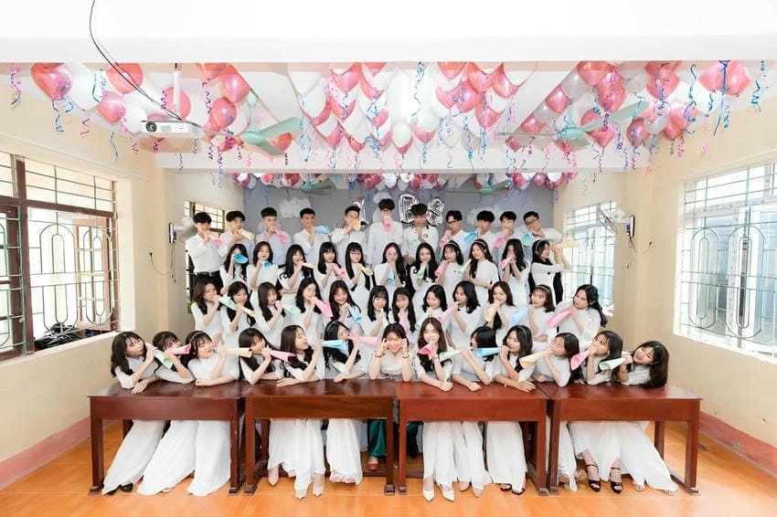 Background chụp kỷ yếu màu pastel nhẹ nhàng