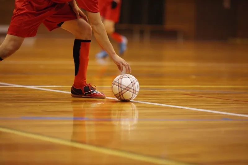 Tạo điểm nhấn với background futsal sân nhà