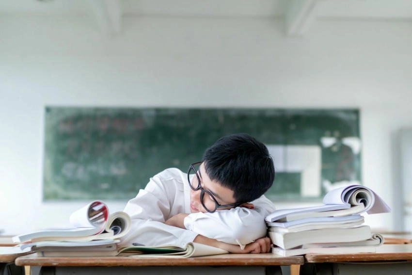 Background học sinh thiết kế tinh gọn thu hút