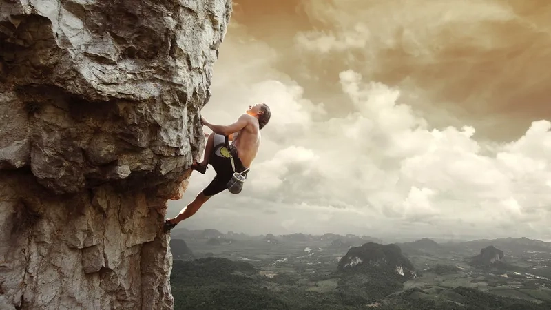 Cảm nhận hành trình kỳ thú qua background leo núi adventure đỉnh cao