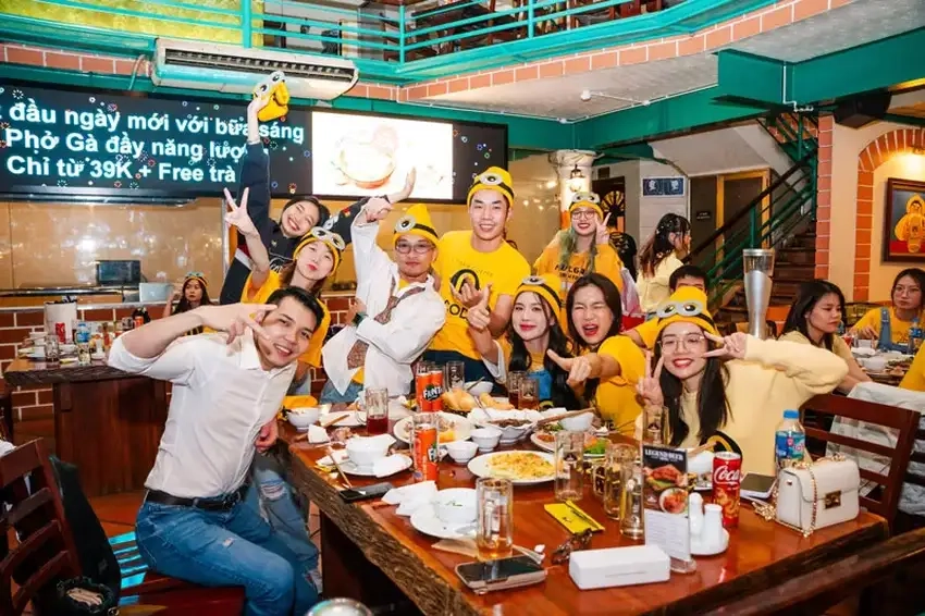 Background quán nhậu ấn tượng thu hút mọi ánh nhìn