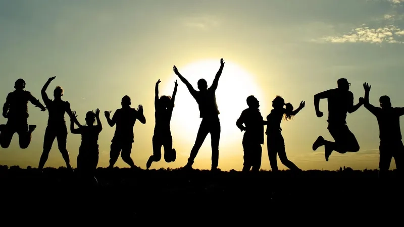 Gọn nhẹ linh hoạt cùng background teambuilding dạng banner đẹp mắt