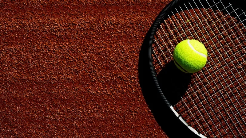 Tạo poster ấn tượng cùng background tennis poster