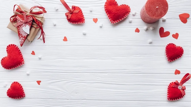 Tối ưu thiết kế với background valentine sáng tạo