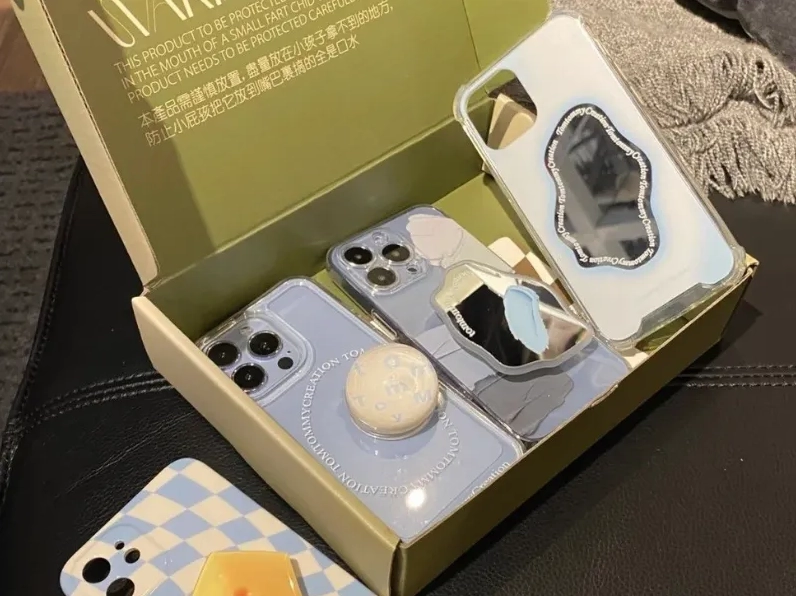 30+ Mẫu in hộp giấy ốp lưng điện thoại hot trend