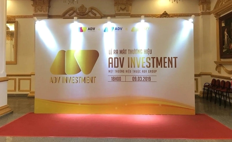 Ảnh phông nền sự kiện ra mắt thương hiệu chuyên nghiệp