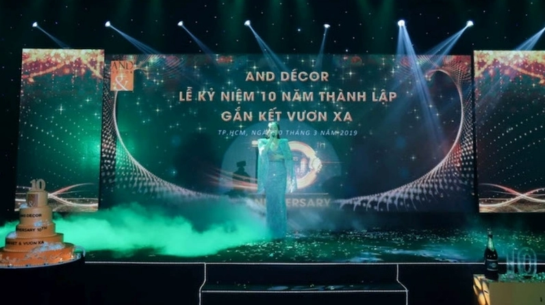 Backdrop kỷ niệm 10 năm thành lập công ty Decor