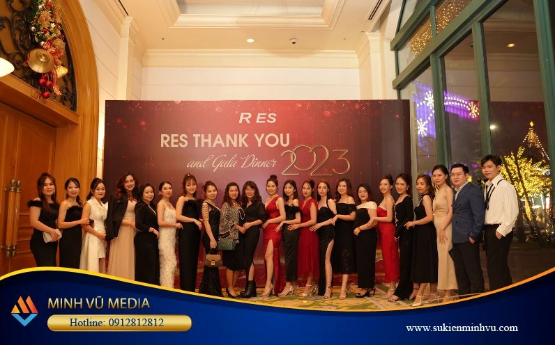 Backdrop là hạng mục không thể thiếu tổ chức sự kiện