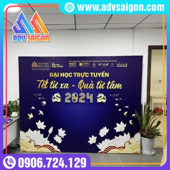 Chất liệu hiflex in background sự kiện vinh danh rõ nét