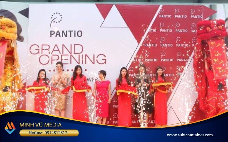 Lựa chọn chất liệu in ấn thiết kế backdrop sự kiện