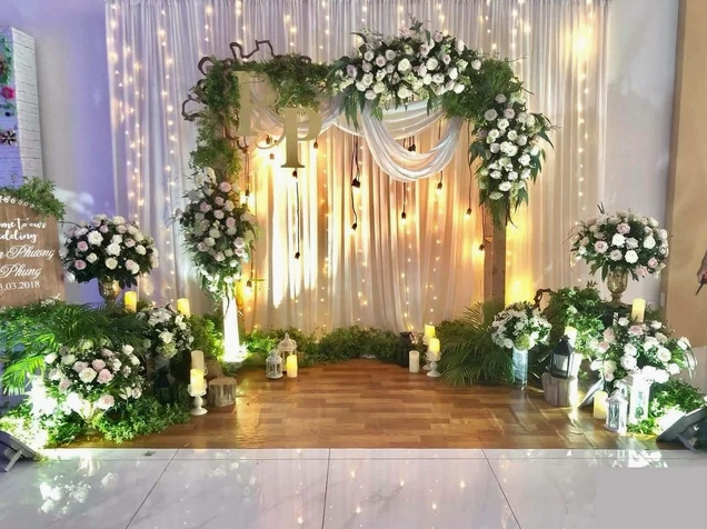 Mẫu backdrop dành cho tiệc cưới với kích thước 4 x 2.5m vô cùng lãng mạn