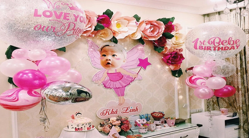 Mẫu backdrop hoa giấy sinh nhật tại Hà Nội đẹp nhất