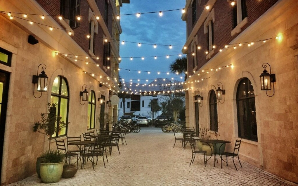 Thiết kế ấn tượng của background ghép ảnh 14