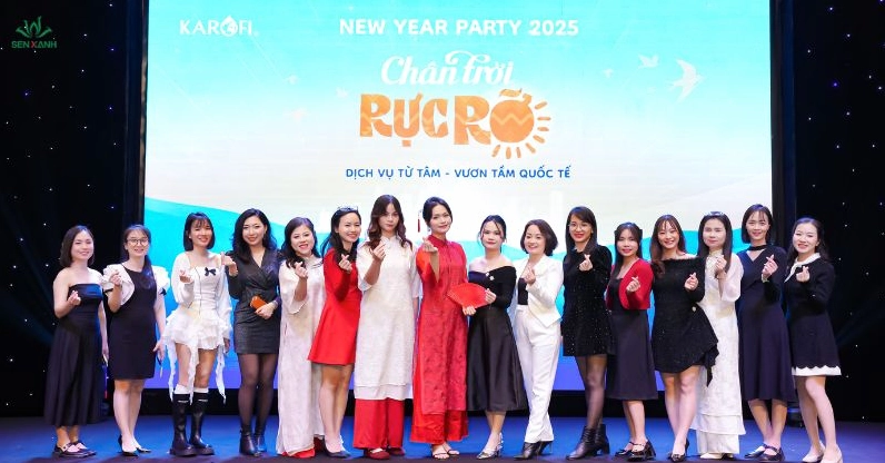 Thiết kế Backdrop Year End Party Làm Từ Màn Hình LED rực rỡ hiện đại