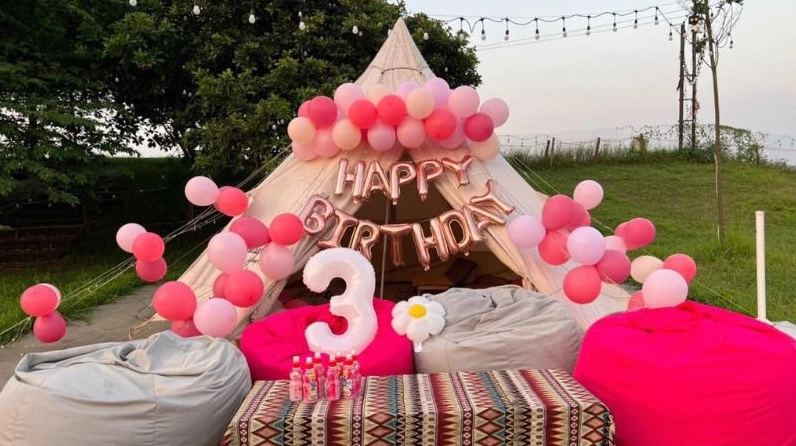 Trang trí sinh nhật ngoài trời đơn giản