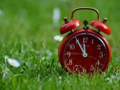 99+ background đồng hồ đẹp sang trọng và cực hút mắt