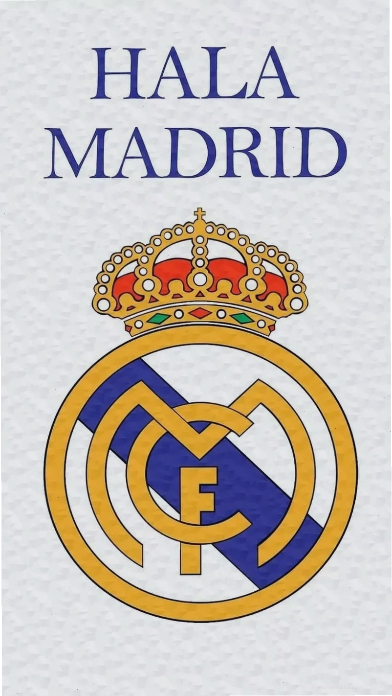 Cầu thủ Real Madrid thực hiện cú sút phạt đẹp mắt