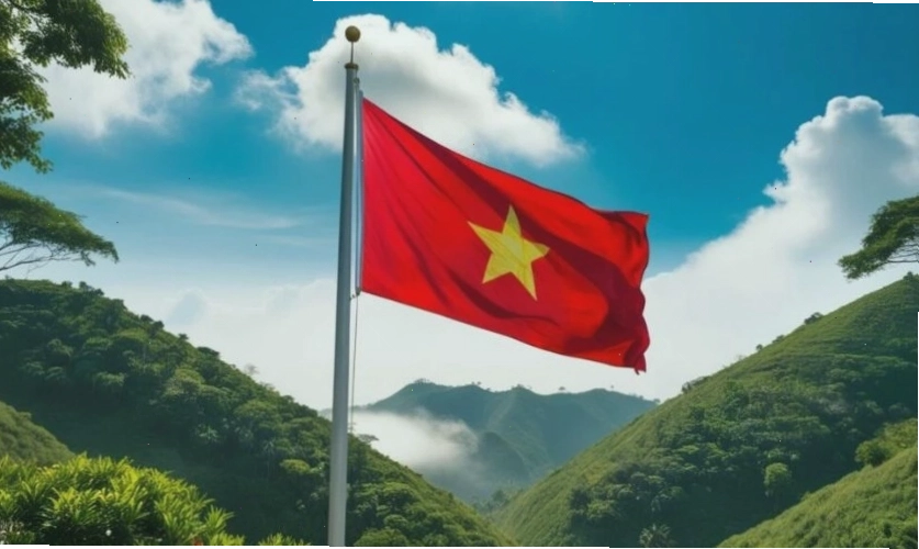 Lá cờ đỏ sao vàng tung bay trên nền trời xanh