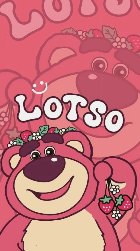 Lotso mỉm cười với họa tiết dâu xinh xắn