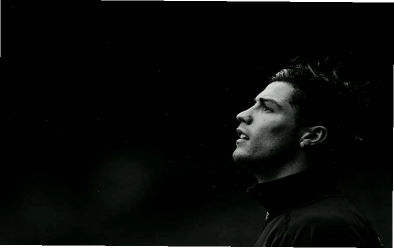 Phong thái lịch lãm của Ronaldo