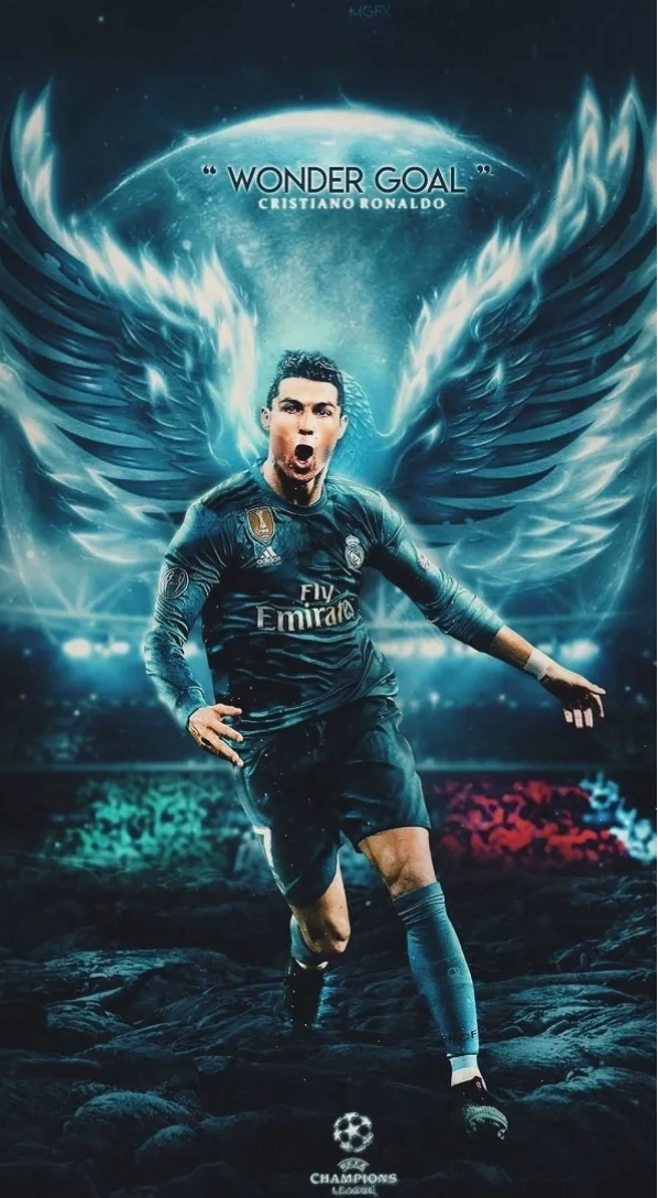 Ronaldo ghi bàn siêu ngầu