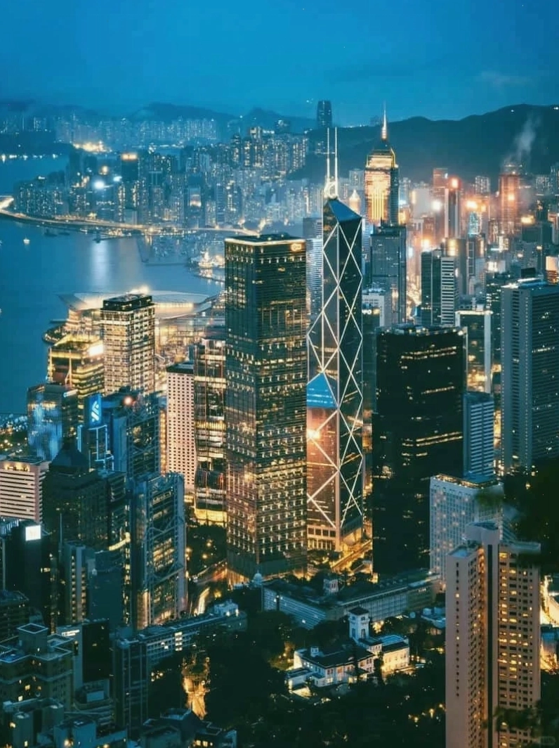 Tải hình nền thành phố về đêm chất lượng cao
