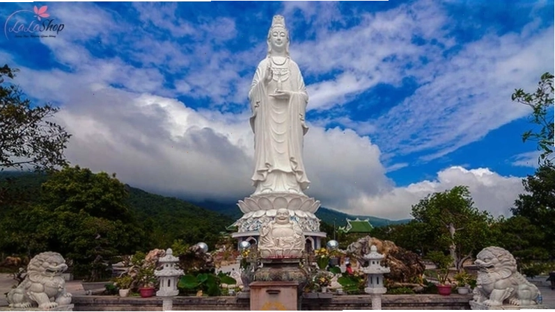 Tượng Quan Âm đẹp
